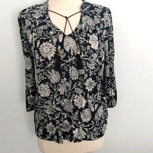 Blouse flower pattern long sleeve sz.s drawstring tassels Lucky Brand